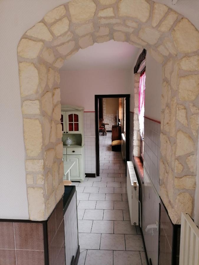 La Cle Des Champs Vila Longueval Exterior foto