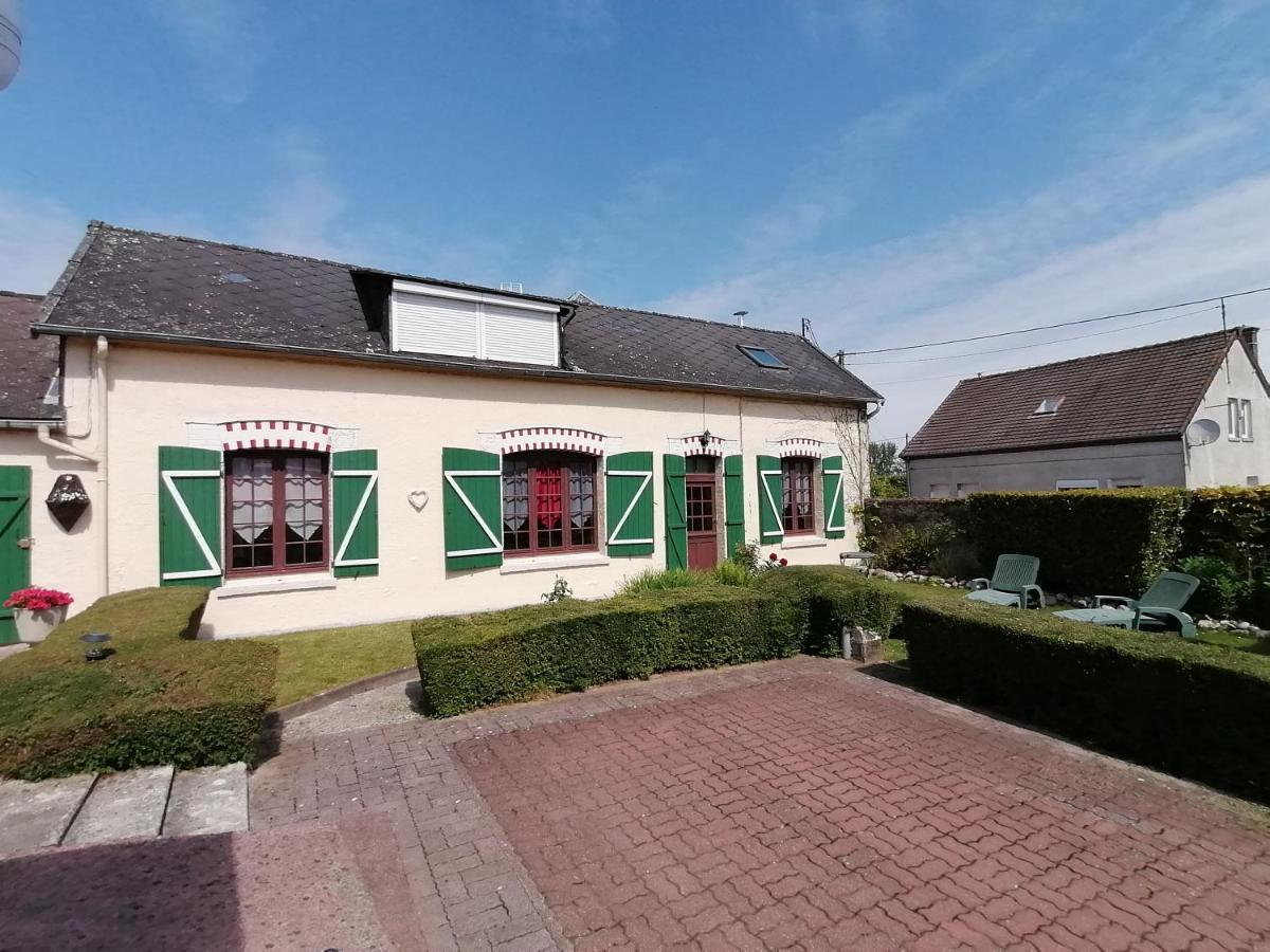 La Cle Des Champs Vila Longueval Exterior foto